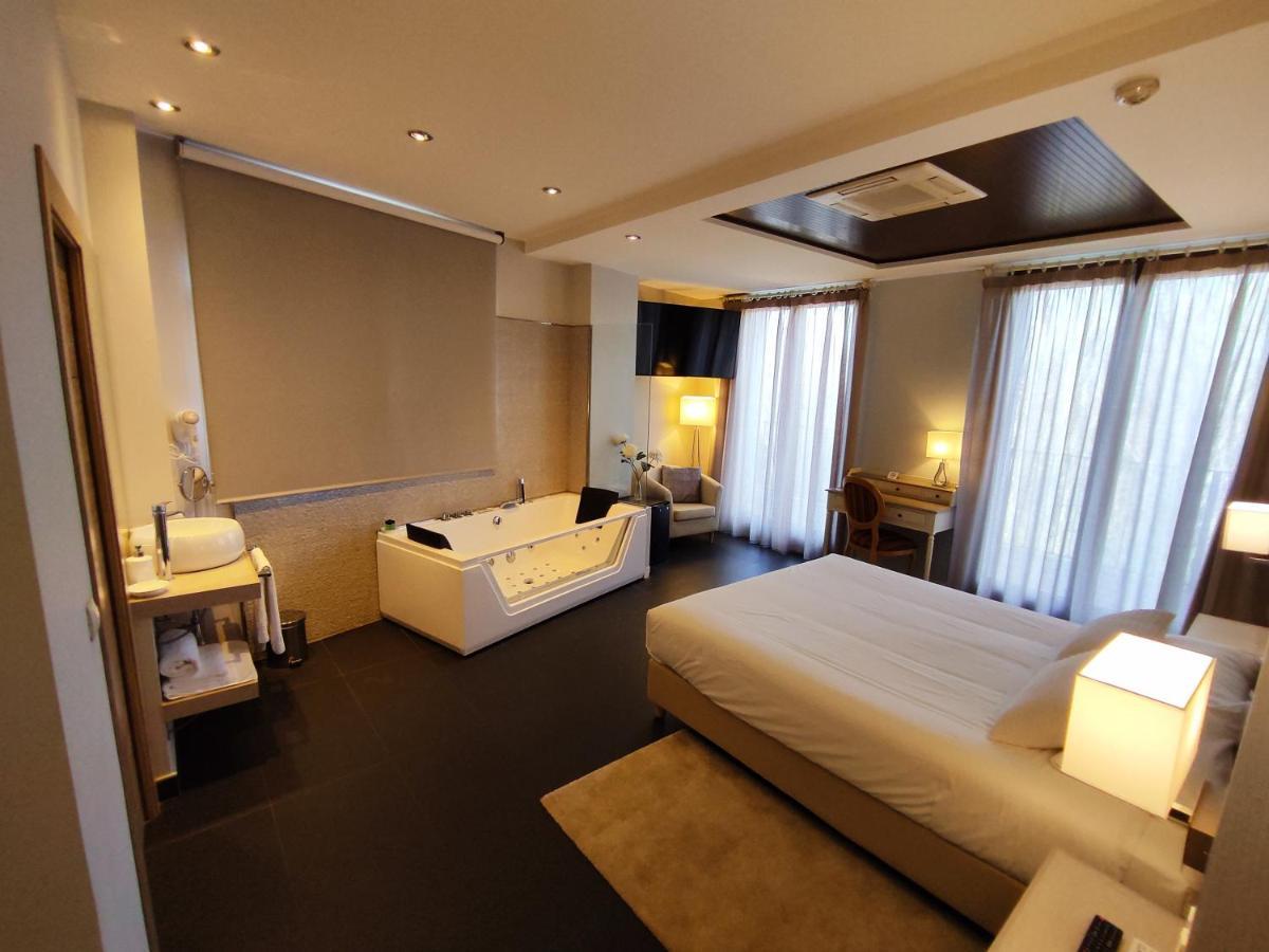 Hotel Puerta Del Arco Tudela de Duero Eksteriør billede