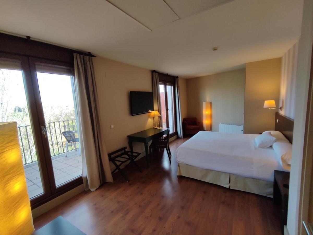 Hotel Puerta Del Arco Tudela de Duero Eksteriør billede