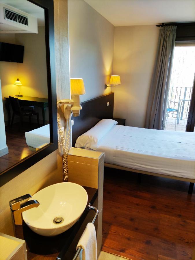 Hotel Puerta Del Arco Tudela de Duero Eksteriør billede