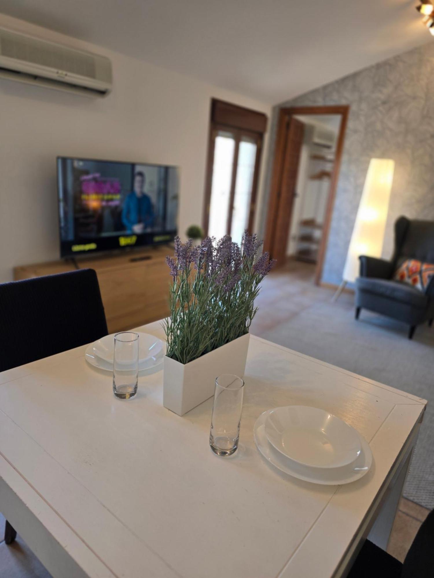 Hotel Puerta Del Arco Tudela de Duero Eksteriør billede