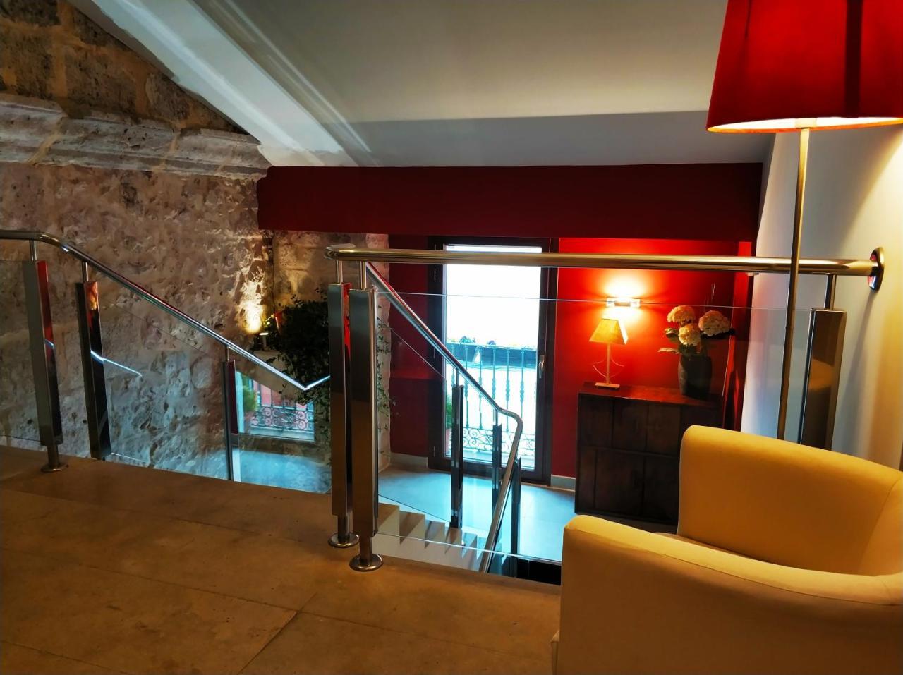 Hotel Puerta Del Arco Tudela de Duero Eksteriør billede