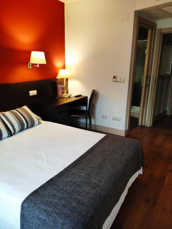 Hotel Puerta Del Arco Tudela de Duero Eksteriør billede